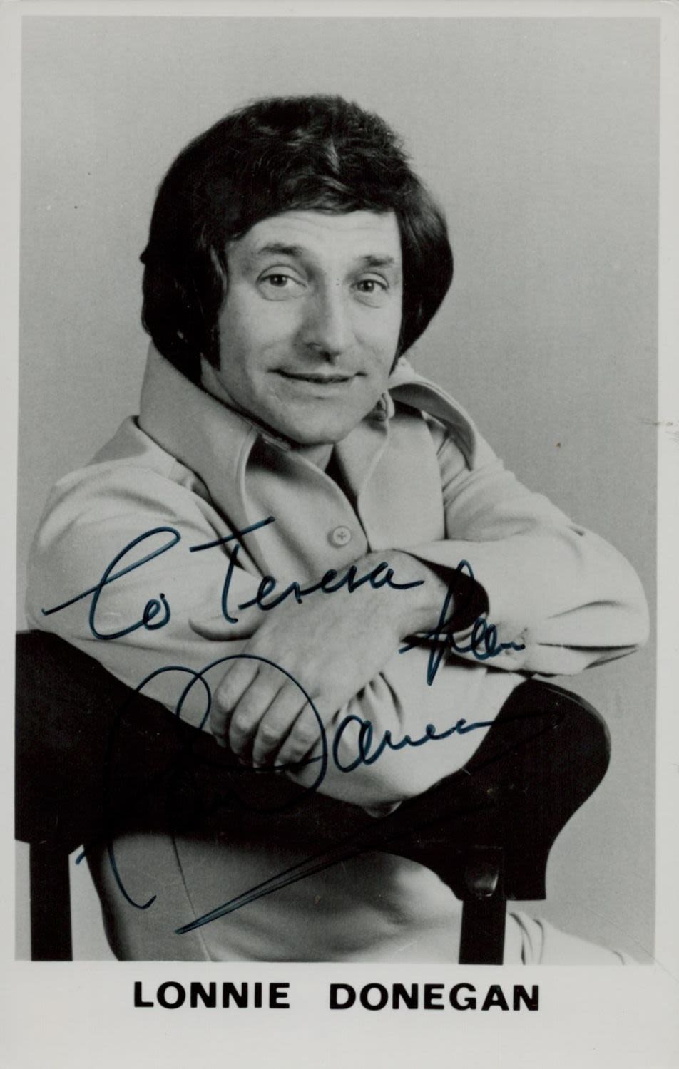 Lot 602: Lonnie Donegan signed Black and White Photo 5.5...