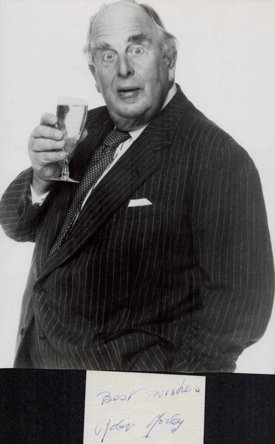 Lot 676: Robert Morley small, signed card with 10x8inch black...
