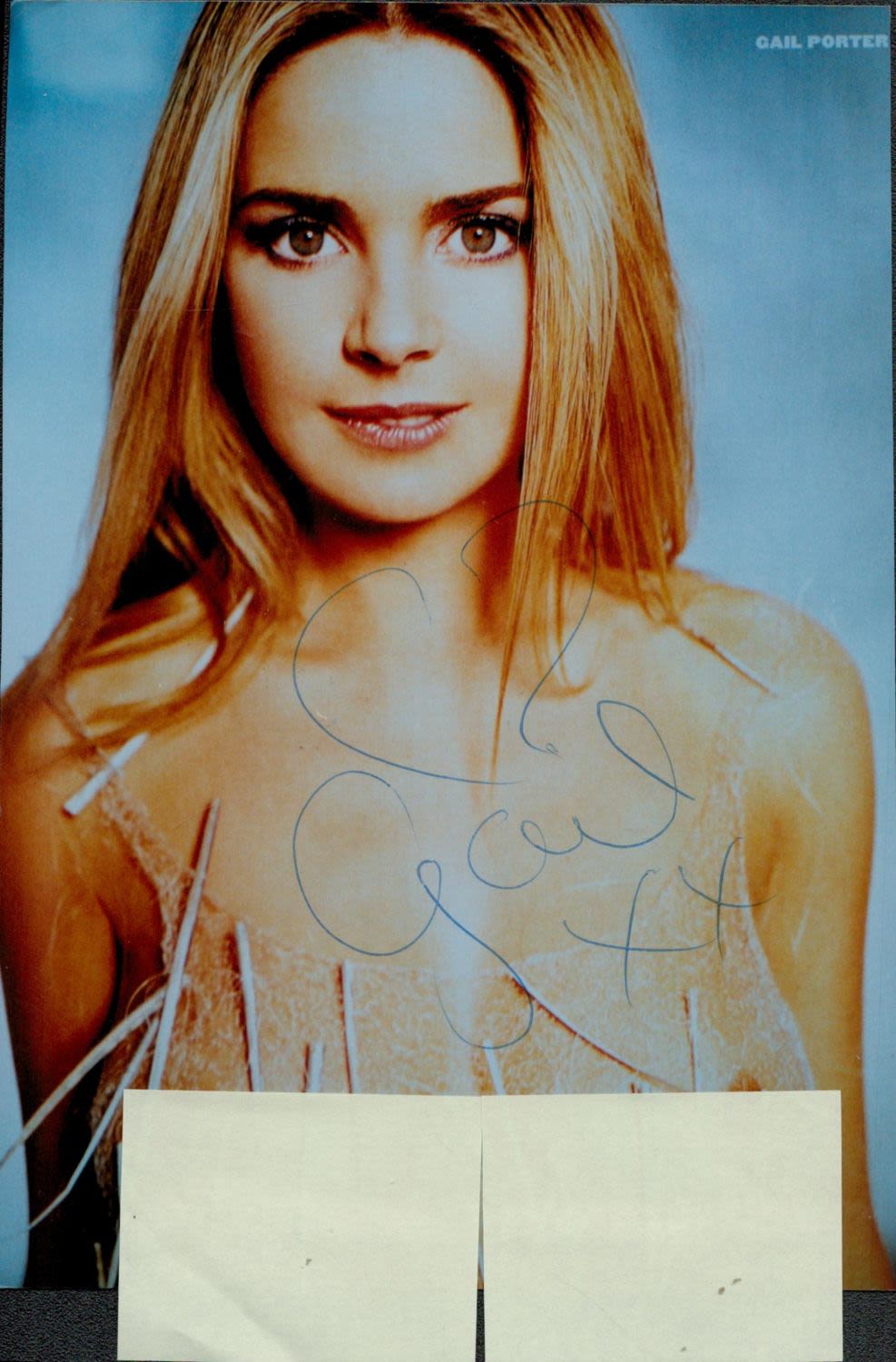 Lot 739: Gail Porter signed 7x5inch colour photo. Good condition....