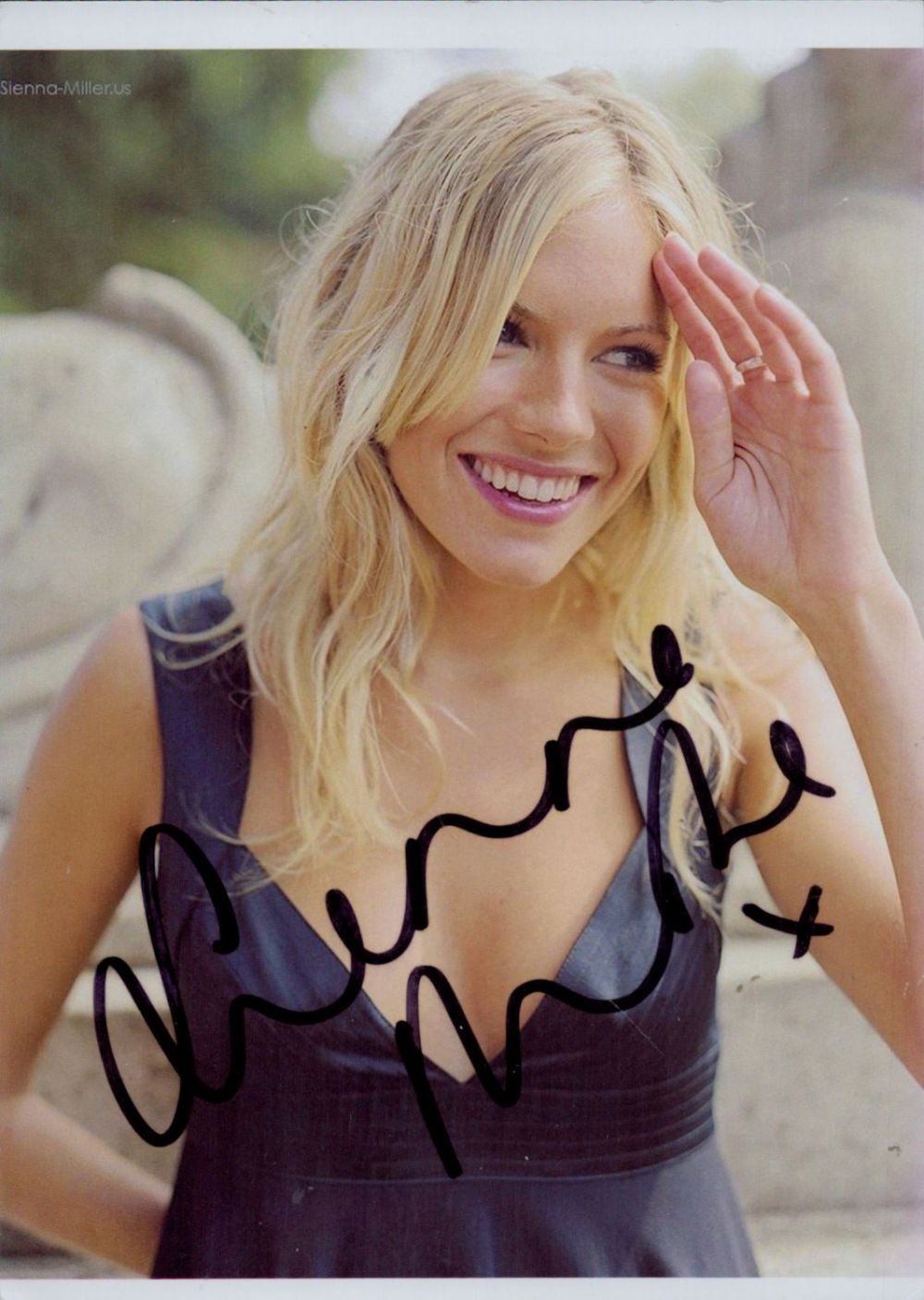Lot 751: Sienna Miller signed 7x5inch colour photo. Good condition....