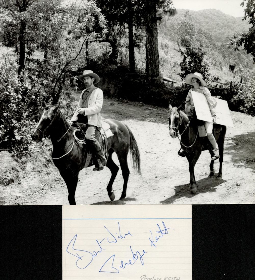 Lot 102: Penelope Keith signed 5x3 inch white card and...