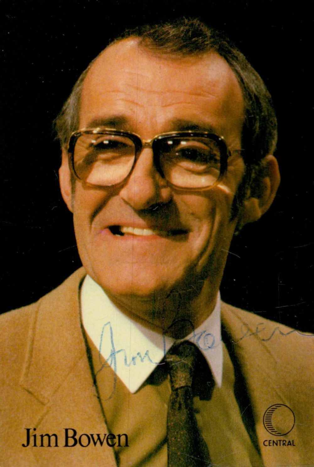Lot 146: Jim Bowen signed 6x4 inch Central TV colour...