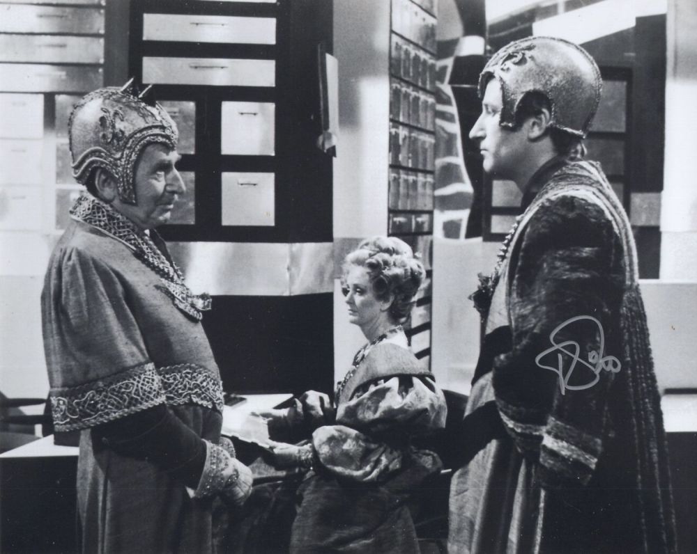 Lot 313: Doctor Who 8x10 inch TV science fiction series...