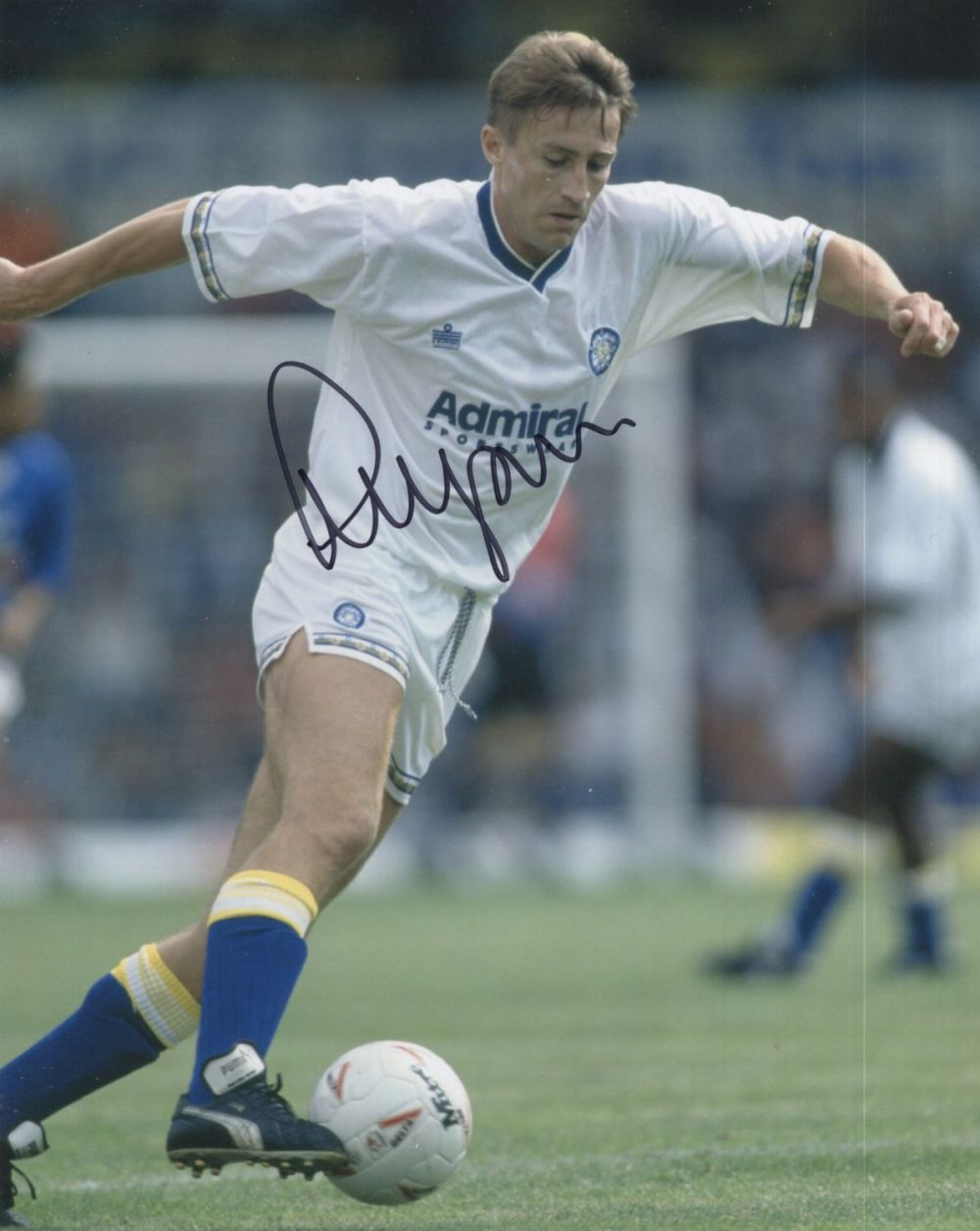 Lot 315: Leeds United former Premier League striker Lee Chapman...