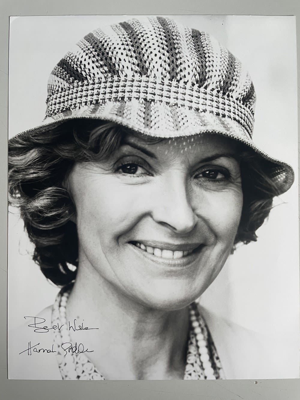 Lot 72: Hannah Gordon Popular British Actress 10x8 inch signed...