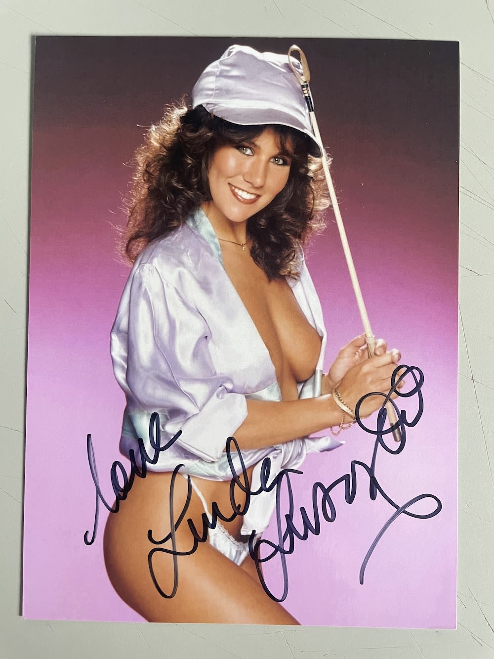 Lot 85: Linda Lusardi Glamour Model and Actress 7x5 inch...