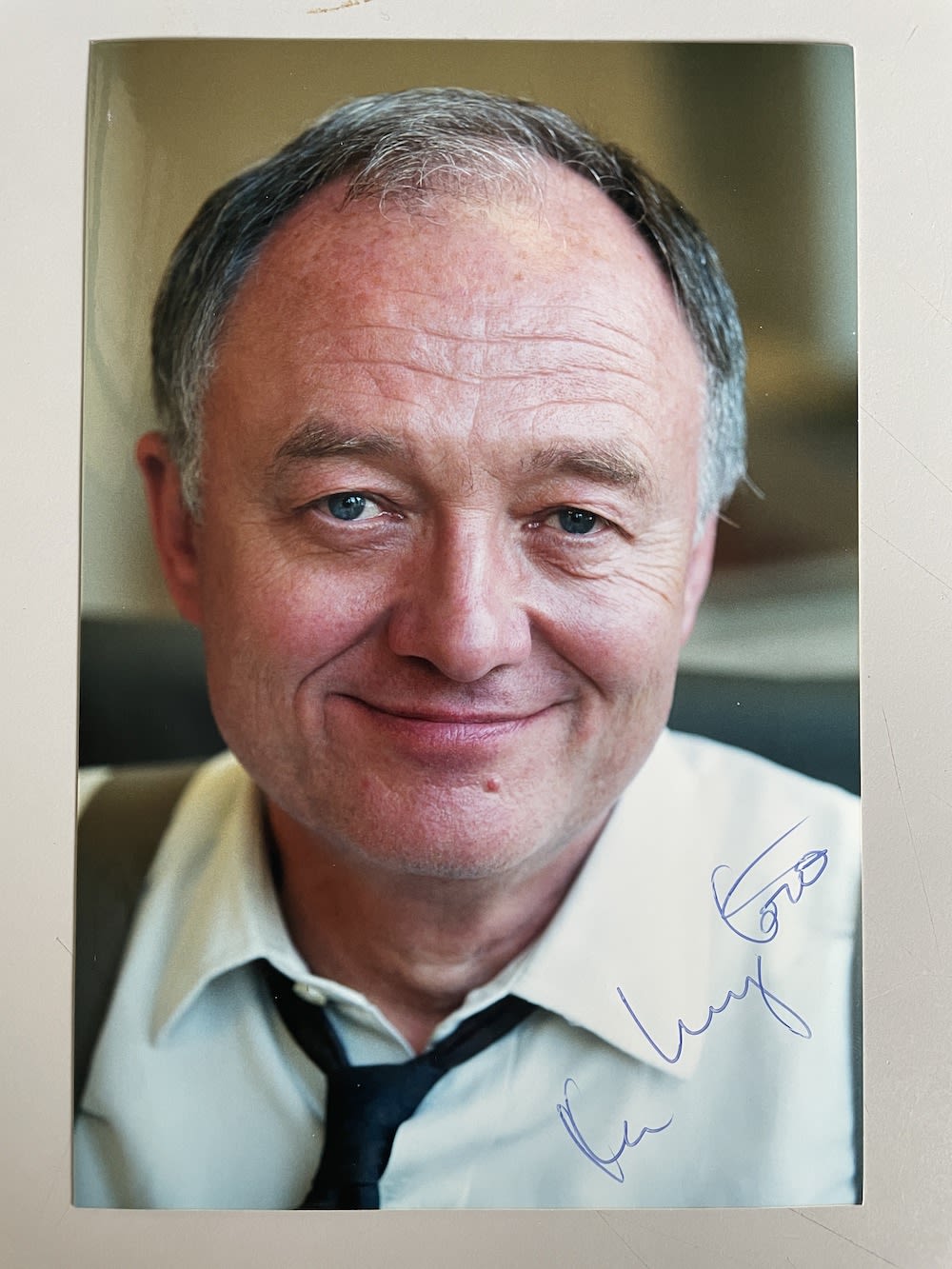 Lot 254: Ken Livingstone Former Mayor of London 8x6 inch...