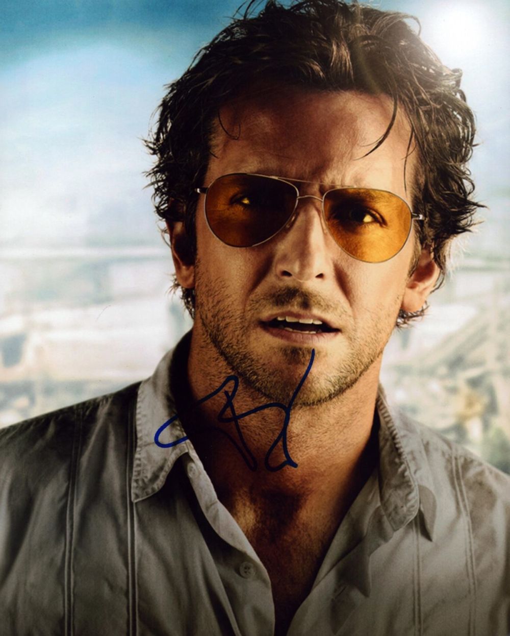 Lot 106: Bradley Cooper signed 10x8 inch colour photo. Good...