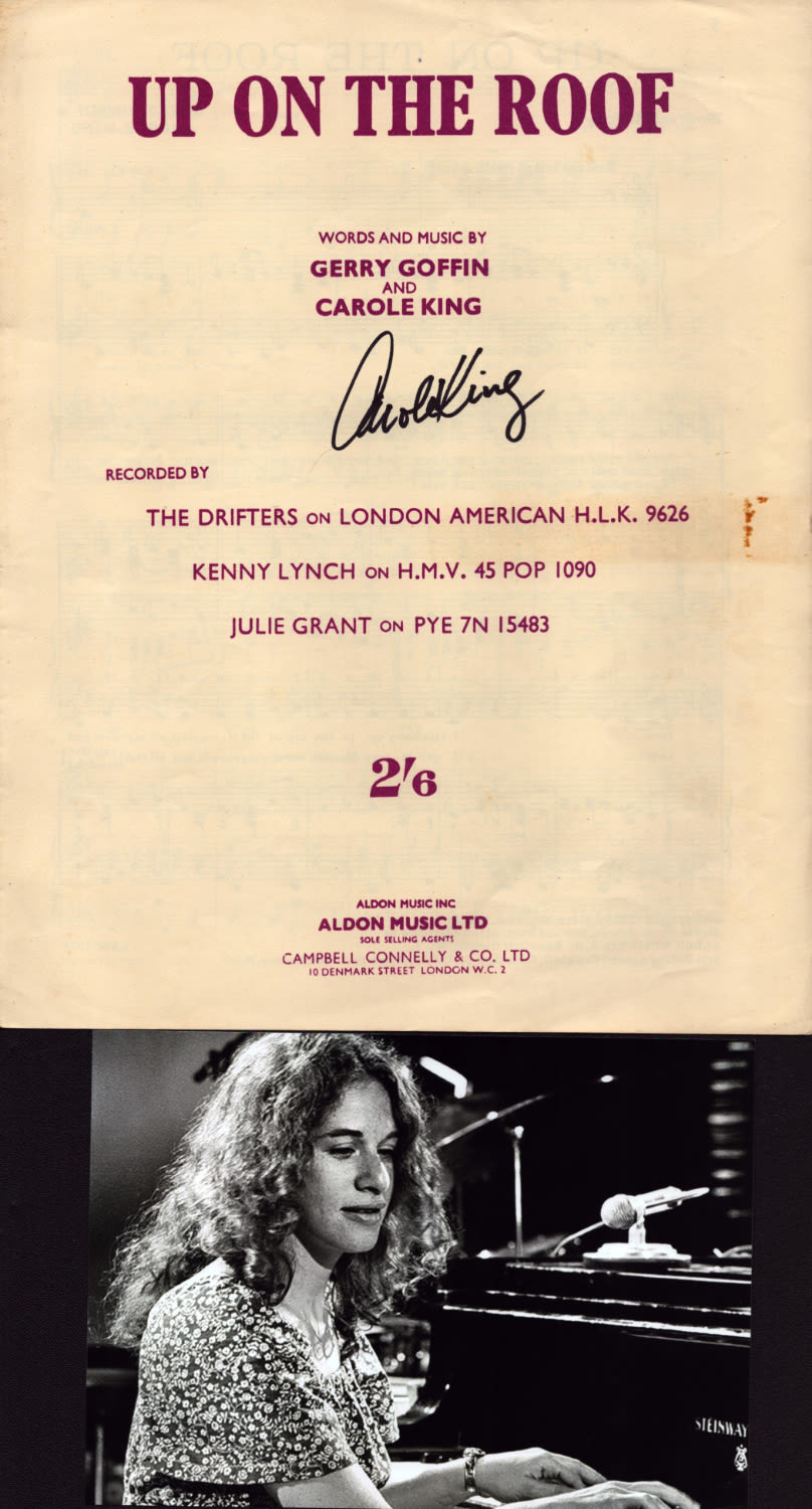 Lot 125: Carole King American Singer And Songwriter Signed Vintage...