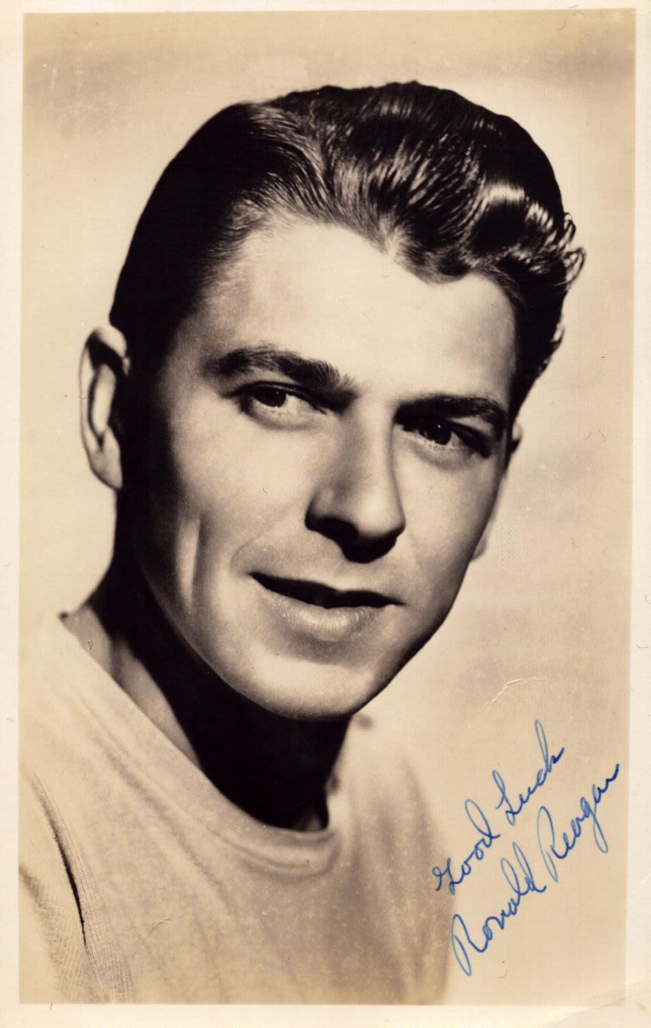 Lot 143: Ronald Reagan signed 6x4inch black and white photo....