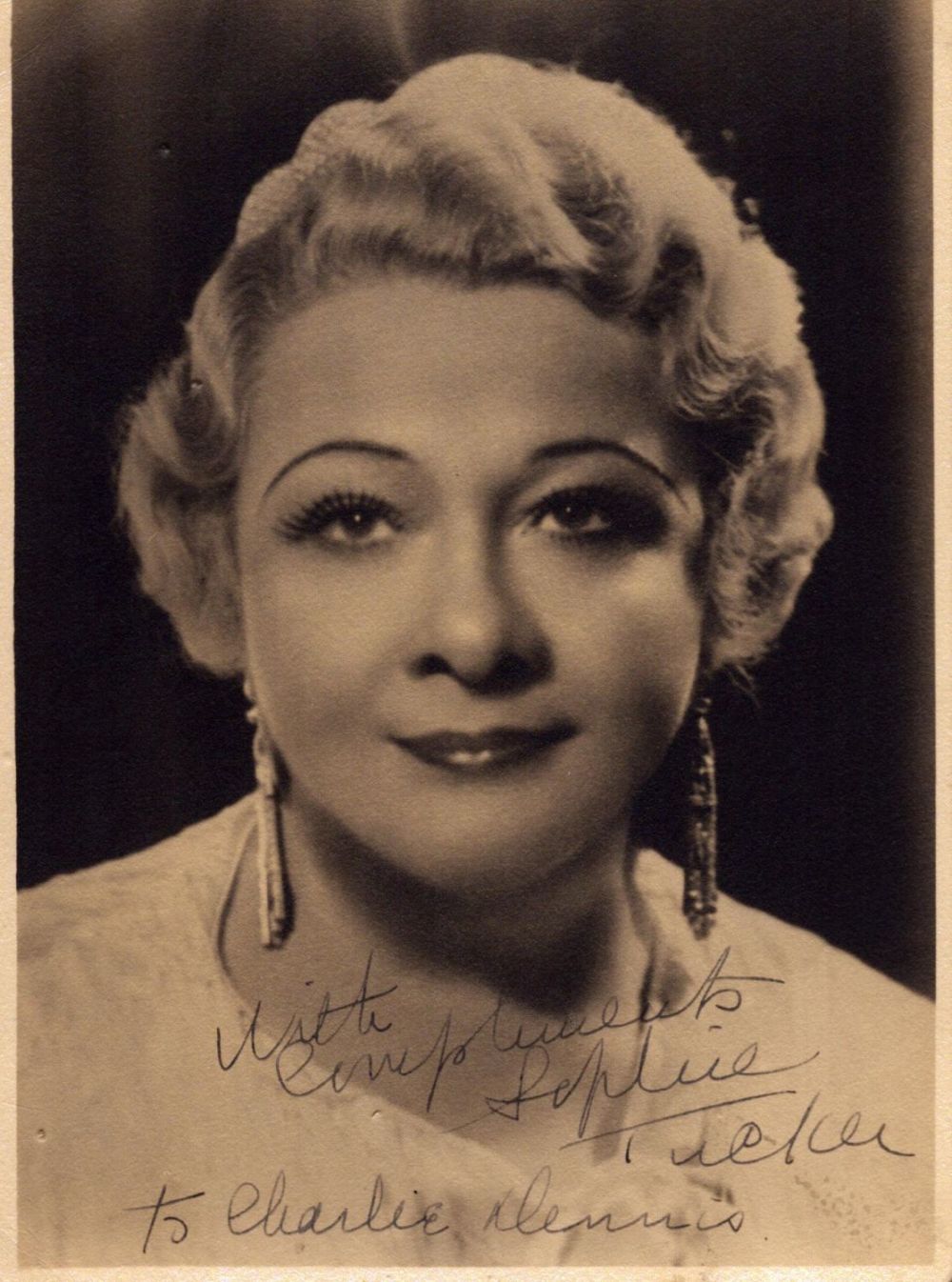 Lot 167: Sophie Tucker signed 7x5inch vintage photo. Dedicated. Good...