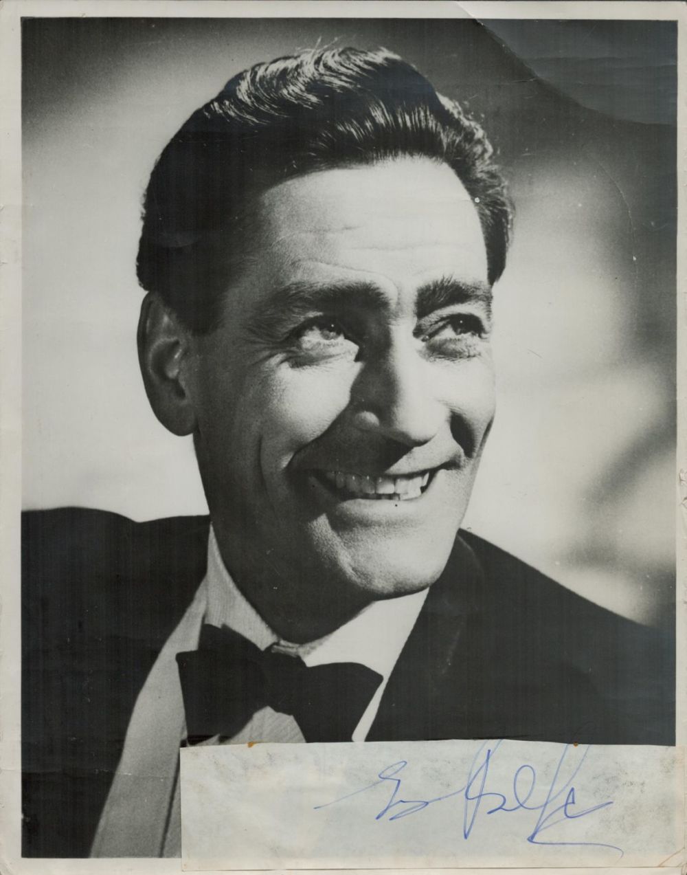 Lot 233: Guy Rolfe signed Vintage Black & White Photo...