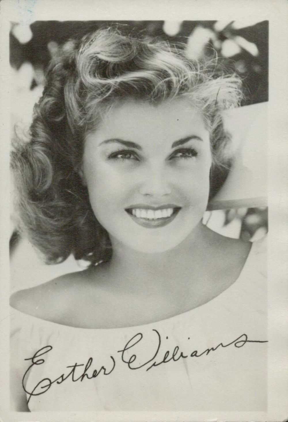 Lot 279: Esther Williams signed vintage Black & White Photo...