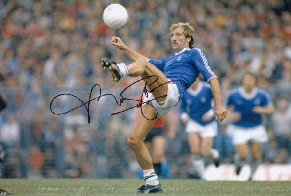 Lot 300: Autographed FRANK WORTHINGTON 12 x 8 photo :...