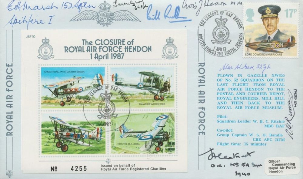 Lot 85: WW2 Alan W Gear, Trevor Gray, Avis J...