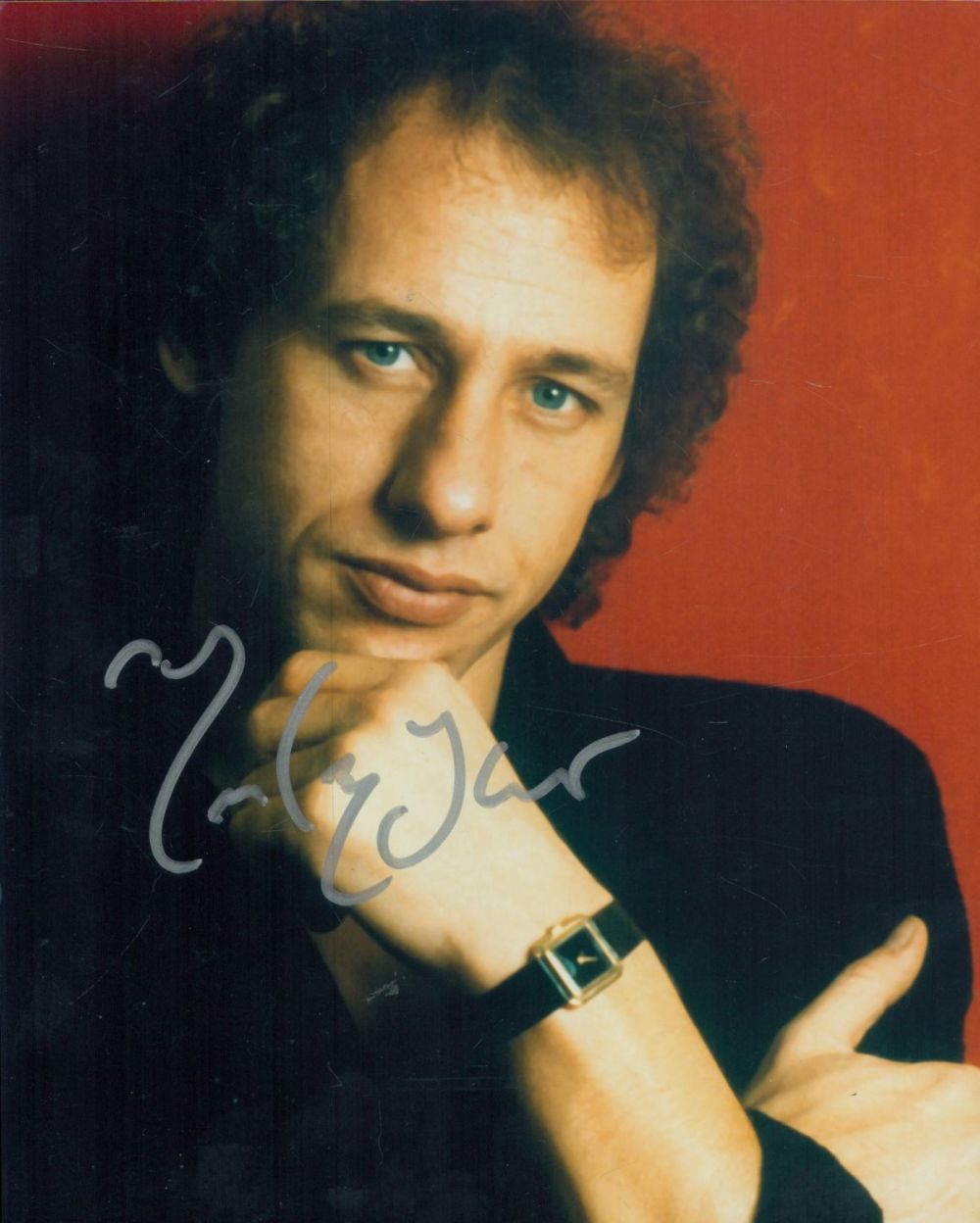 Lot 72: Mark Knopfler signed 10x8 inch colour photo. Good...