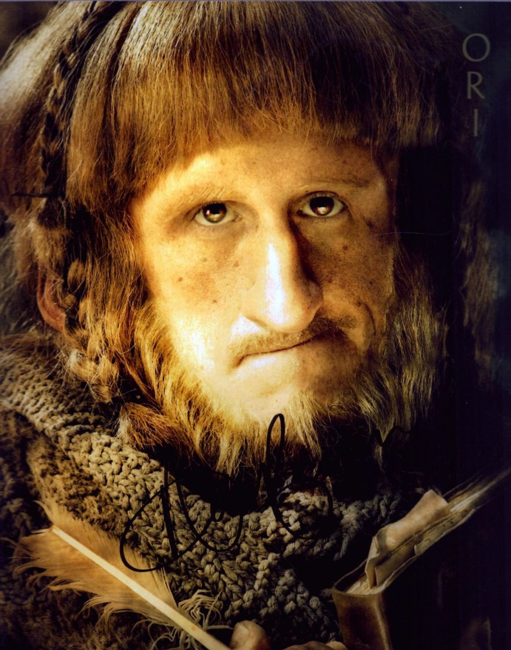 Lot 239: Adam Brown signed Lord of the Rings 10x8...
