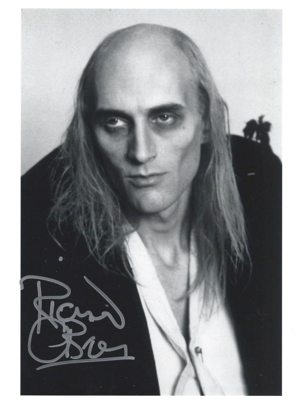 Lot 165: Richard O'Brien signed 10x8 inch vintage black and...