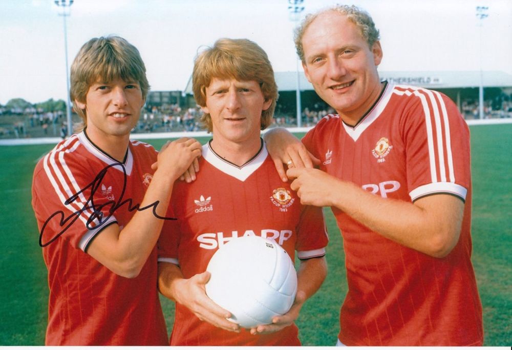 Lot 263: Autographed JESPER OLSEN 12 x 8 photo :...