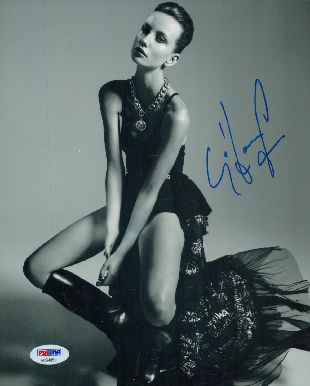 Lot 383: Ester Satorova signed 10x8 inch black and white...