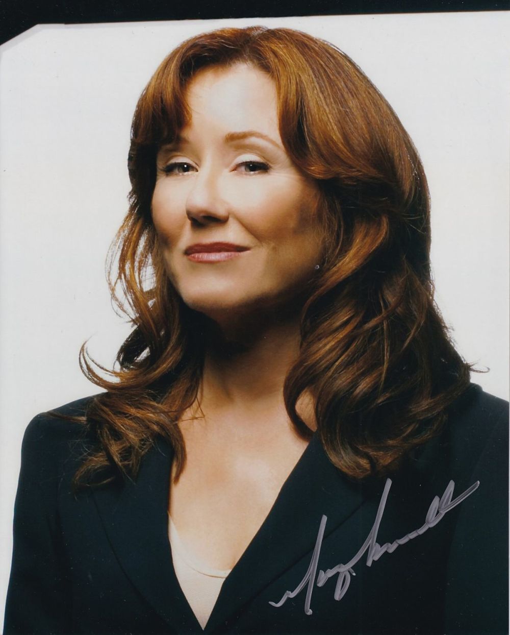 Lot 421: SALE! Battlestar Galactica Mary McDonnell hand signed 10x8...