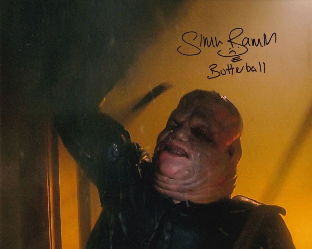 Lot 431: SALE! Hellraiser Simon Bamford hand signed 10x8 photo....