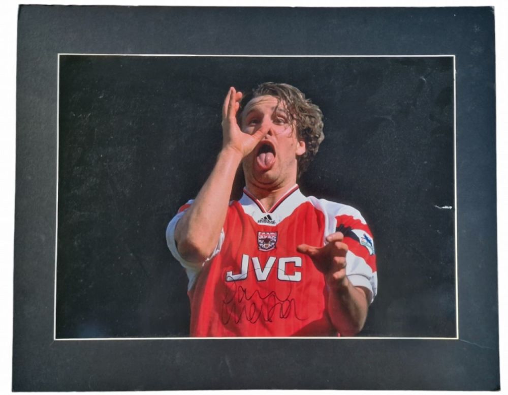 Lot 649: Paul Merson signed colour Arsenal photo. Mounted to...