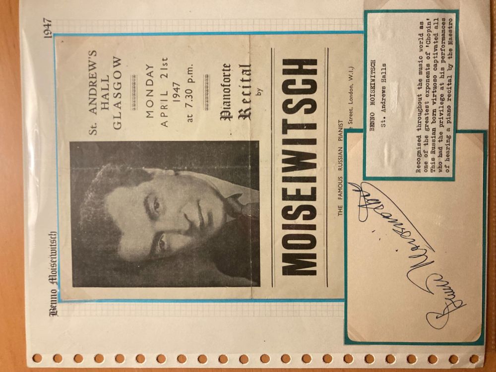 Lot 319: Pianist Benno Moiseiwitsch signed autograph album page set...