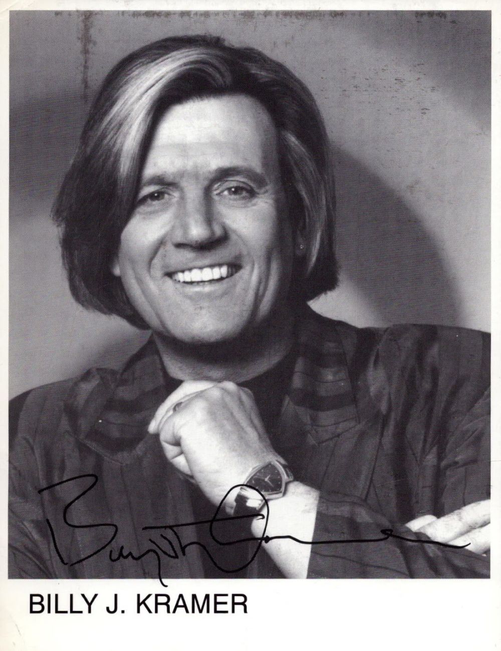 Lot 351: Billy J Kramer signed 5x5inch black and white...