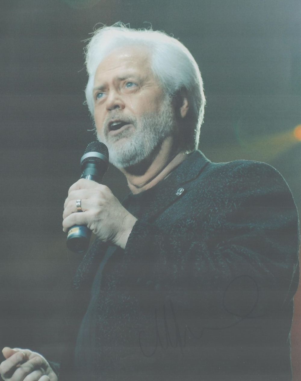 Lot 203: Merrill Osmond signed 10x8 colour photo. Good condition....