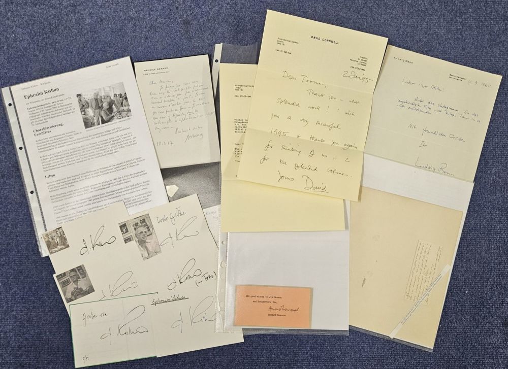 Lot 71: Poet/Film Director/Actress & Actor/Author. Variety 8 x signed...