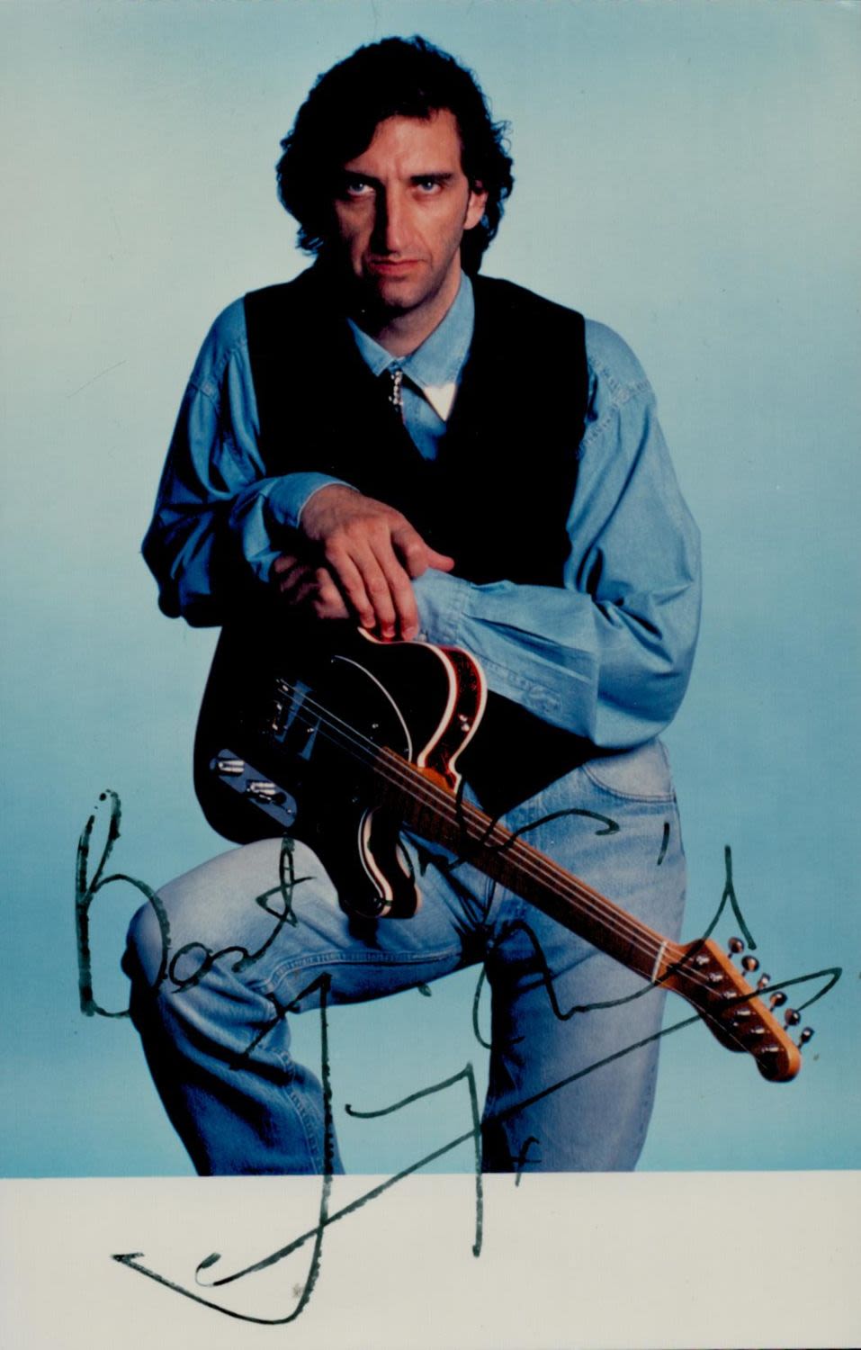 Lot 87: Jimmy Nail signed Colour Photo 5.5x3.5 Inch. Good...