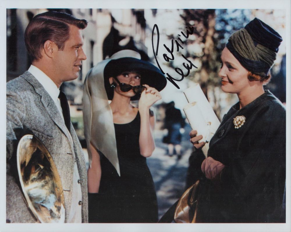 Lot 143: Patricia Neal signed 10x8 inch colour photo. Good...