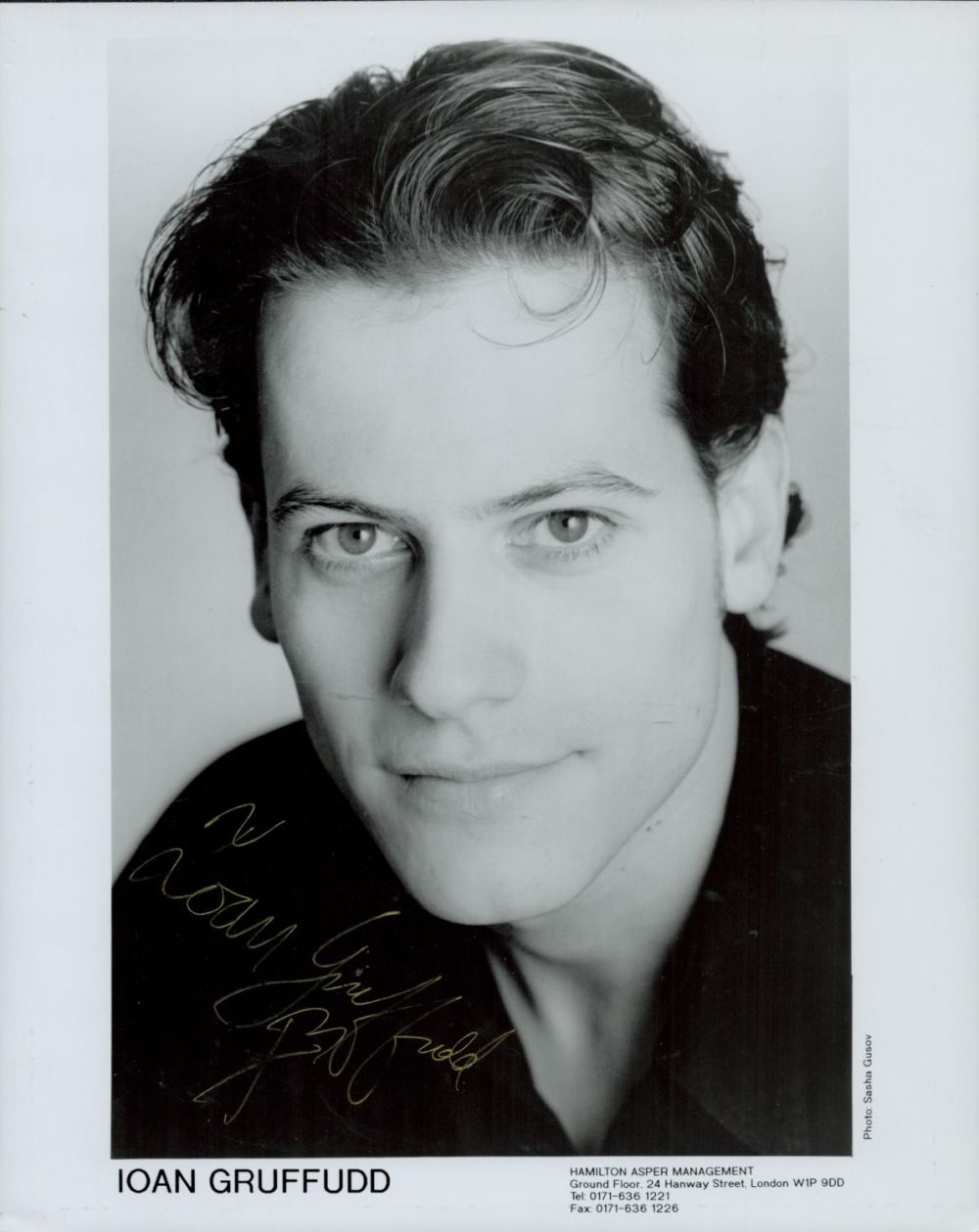 Lot 167: Iaon Gruffudd Fantastic Four Actor Signed 8x10 Photo....