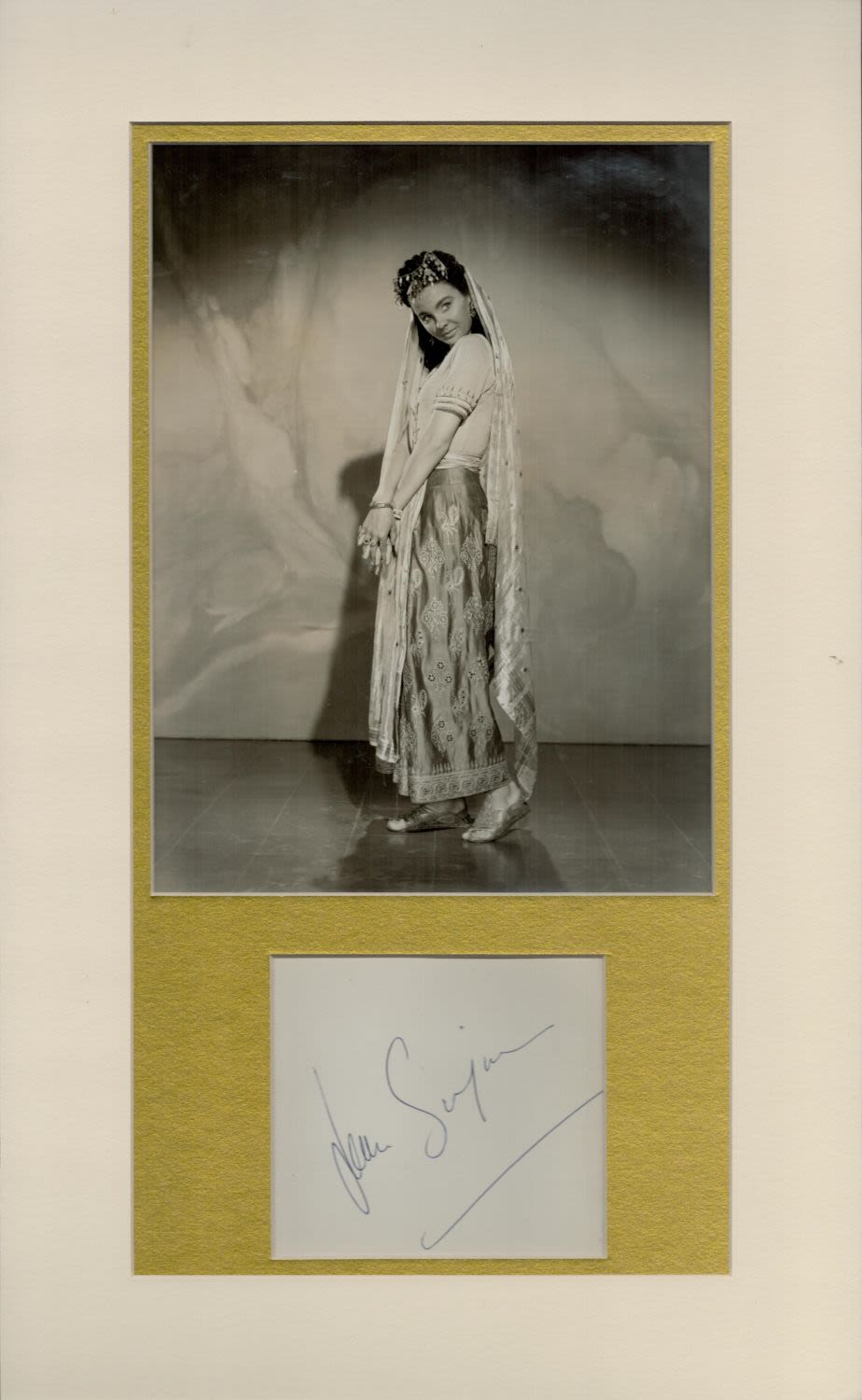 Lot 178: Jean Simmons 1929-2010 Actress Signed Album Page With...