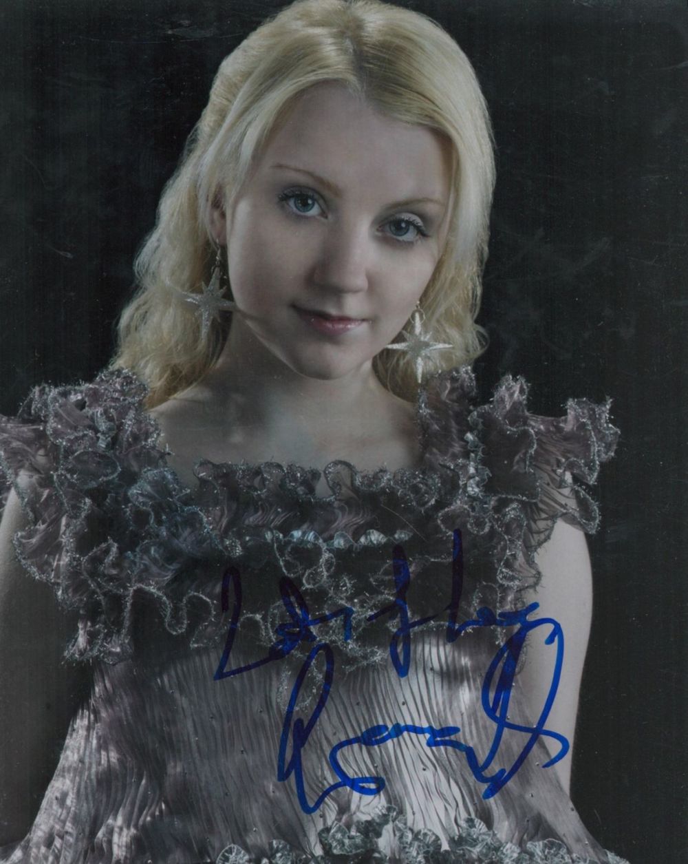 Lot 257: Evanna Lynch signed 10x8 colour Harry Potter photo....