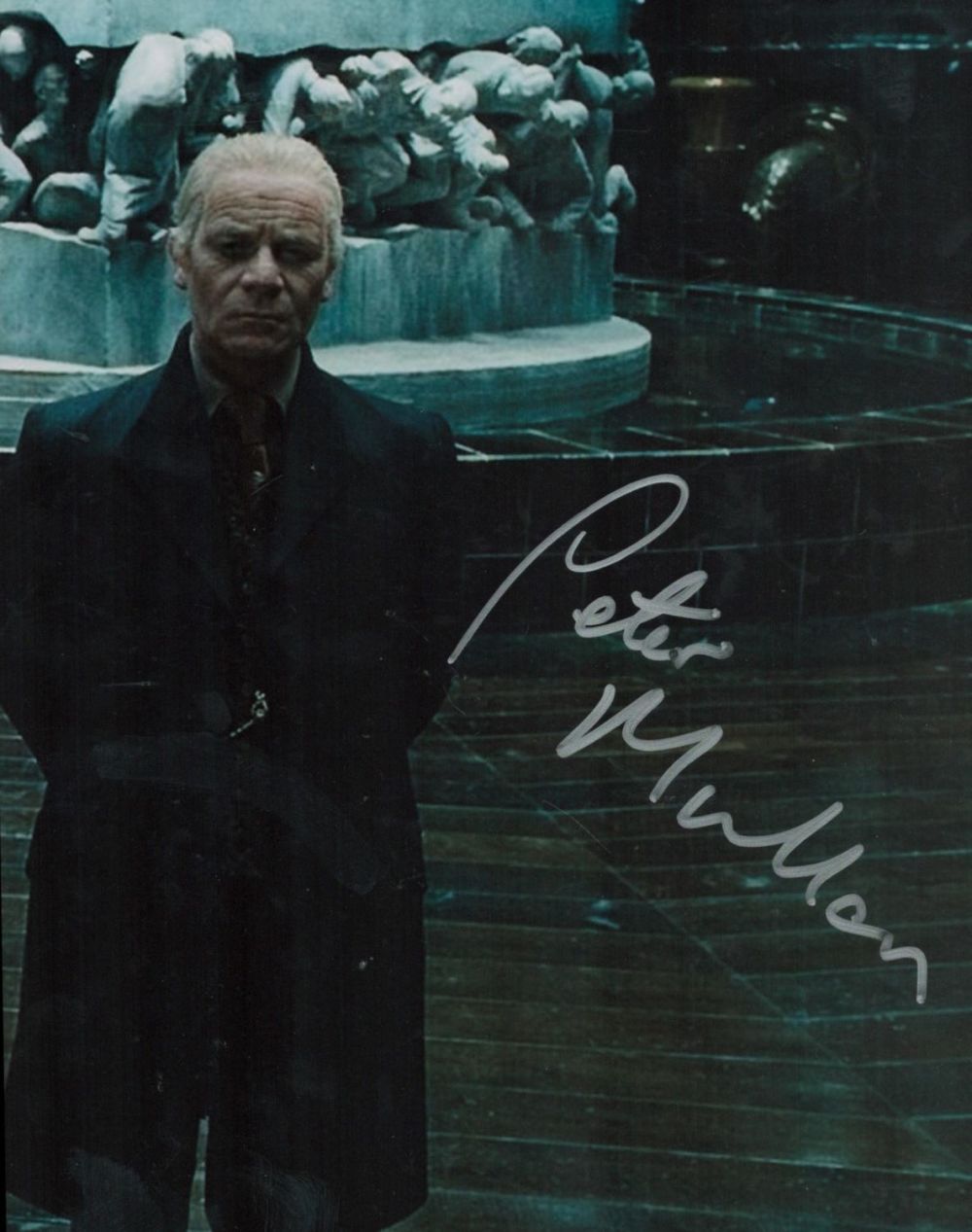 Lot 259: Peter Mullan signed 10x8 Harry Potter colour photo....