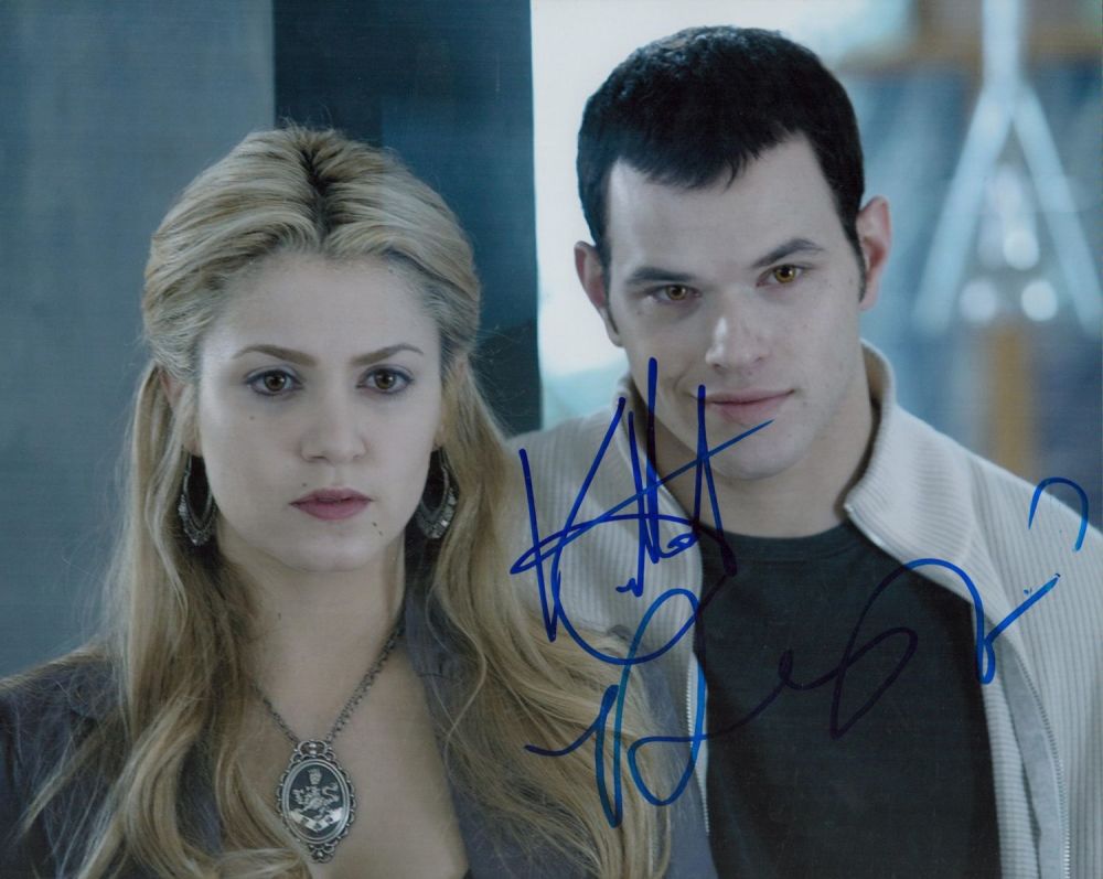 Lot 269: Nikki Reed and Kellan Lutz signed 10x8 Twilight...