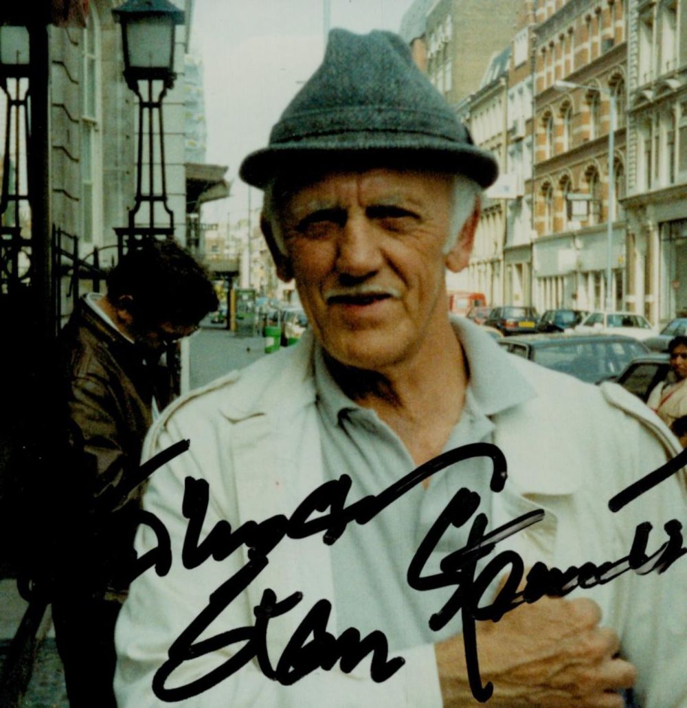 Lot 337: Stan Stennett signed Colour Photo. 5x4 Inch. Good...