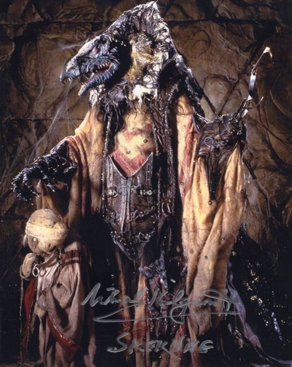 Lot 389: The Dark Crystal cult fantasy movie 8x10 photo...