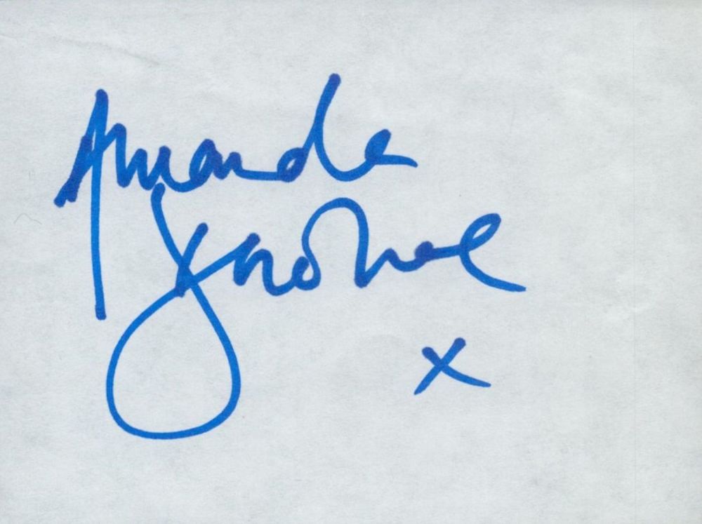 Lot 418: Amanda Donohoe signed Autograph page 4x3 Inch. Good...