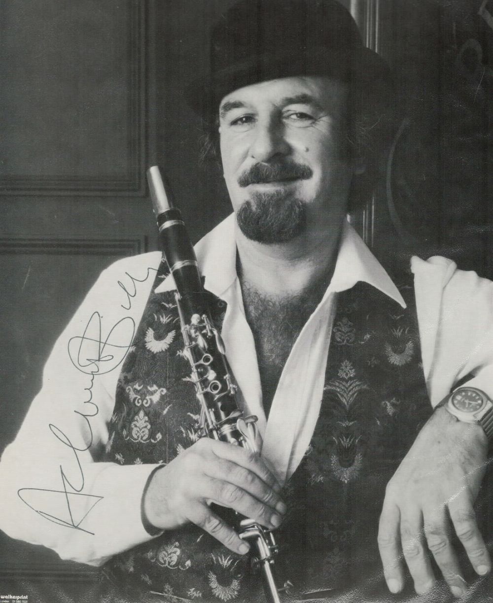 Lot 464: Acker Bilk signed 10x8 black and white photo....