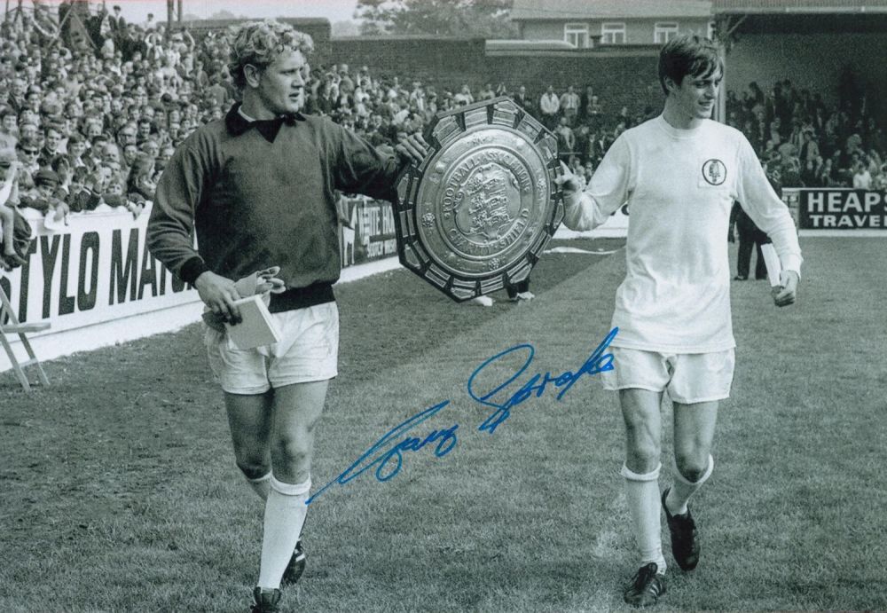 Lot 114: Gary Sprake signed 12x8 black and white photo...