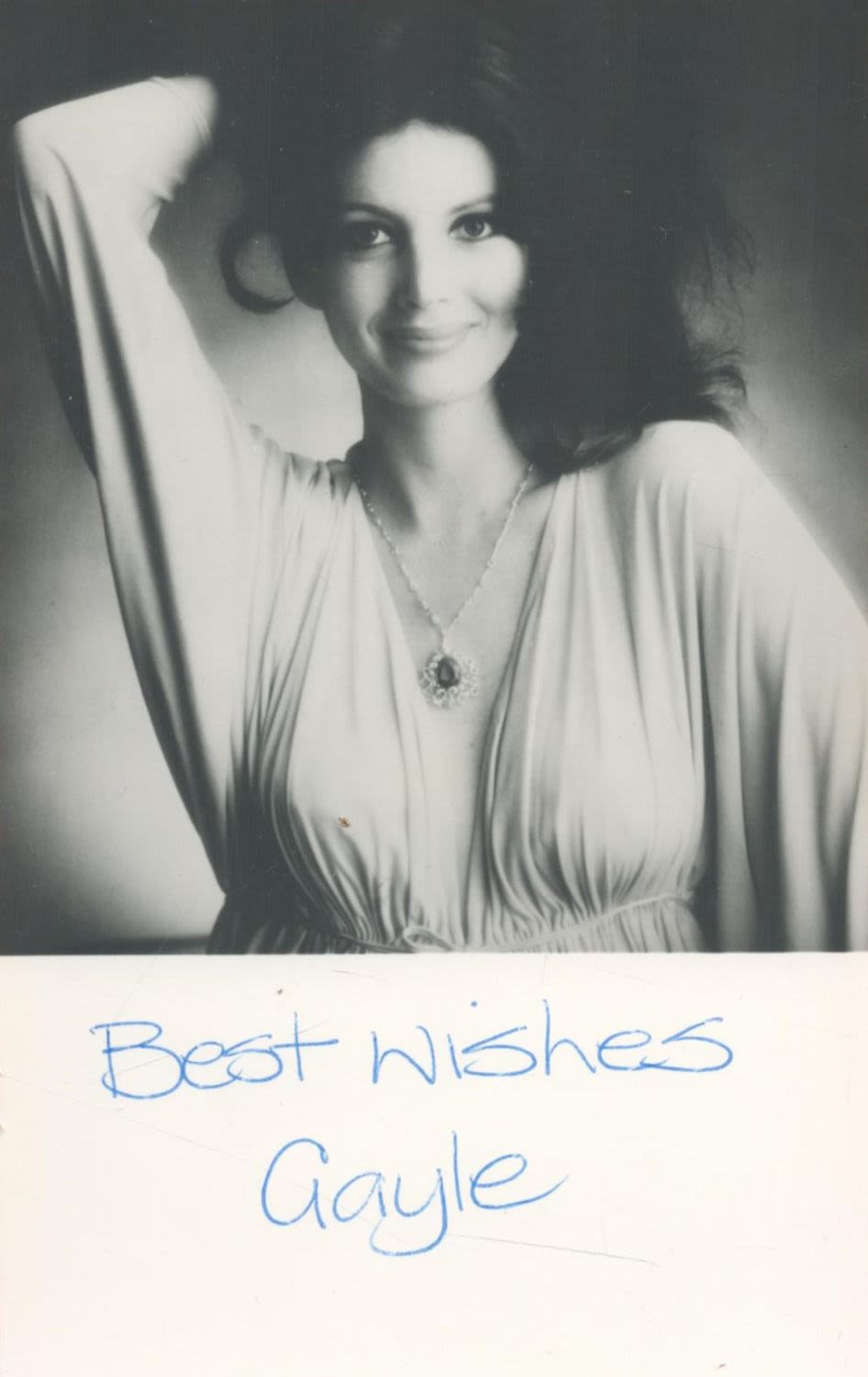 Lot 209: Actor, Gayle Hunnicutt signed 6x4 black and white...
