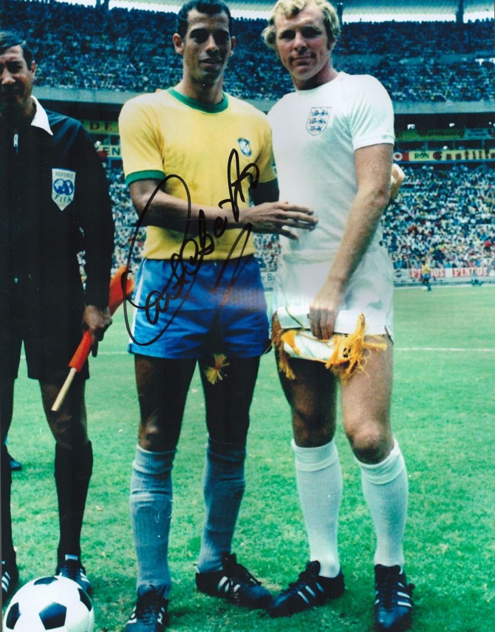 Lot 443: Football, Carlos Alberto signed 12x16 colour photograph pictured...