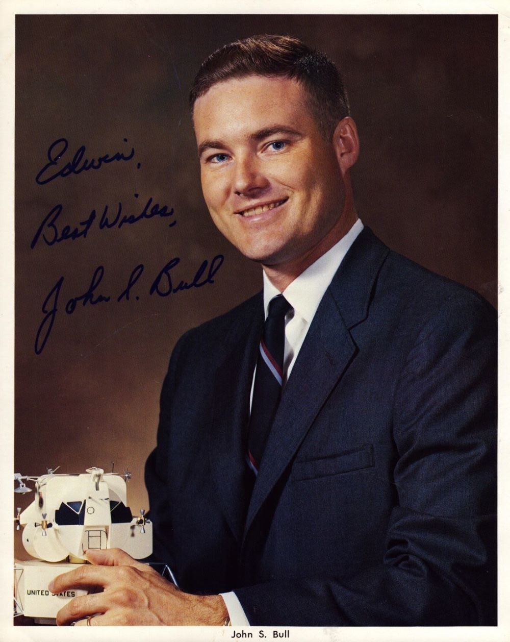 Lot 735: John S. Bull signed 10x8 inch colour photo...