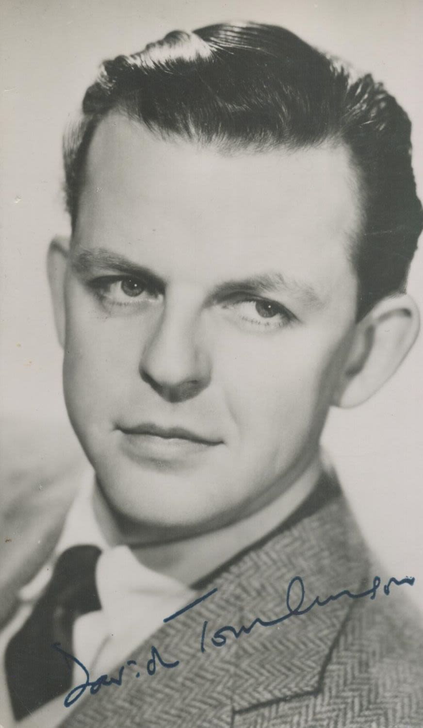Lot 143: David Tomlinson signed vintage black & white photo....