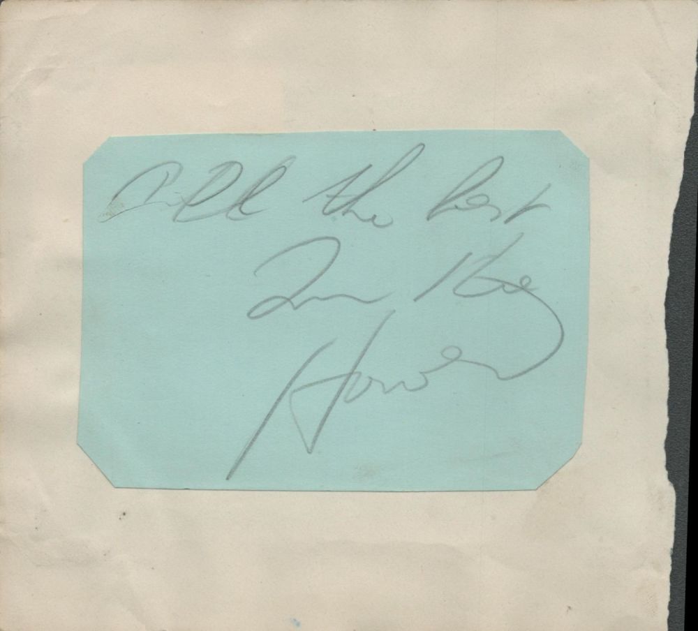 Lot 269: Frankie Howerd signed autograph cut out fix onto...