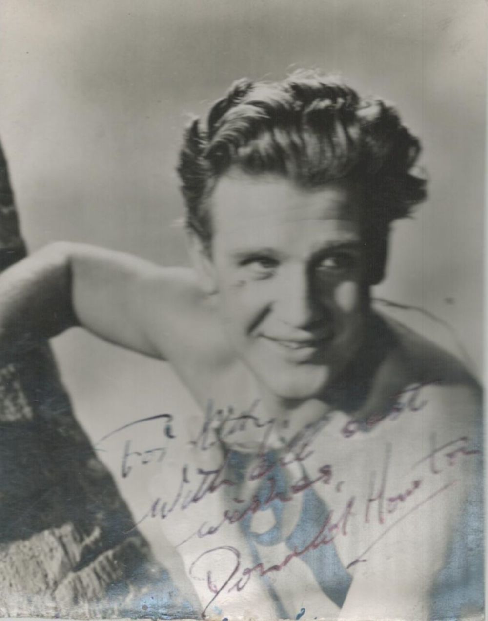 Lot 286: Donald Houston signed black & white photo Approx....