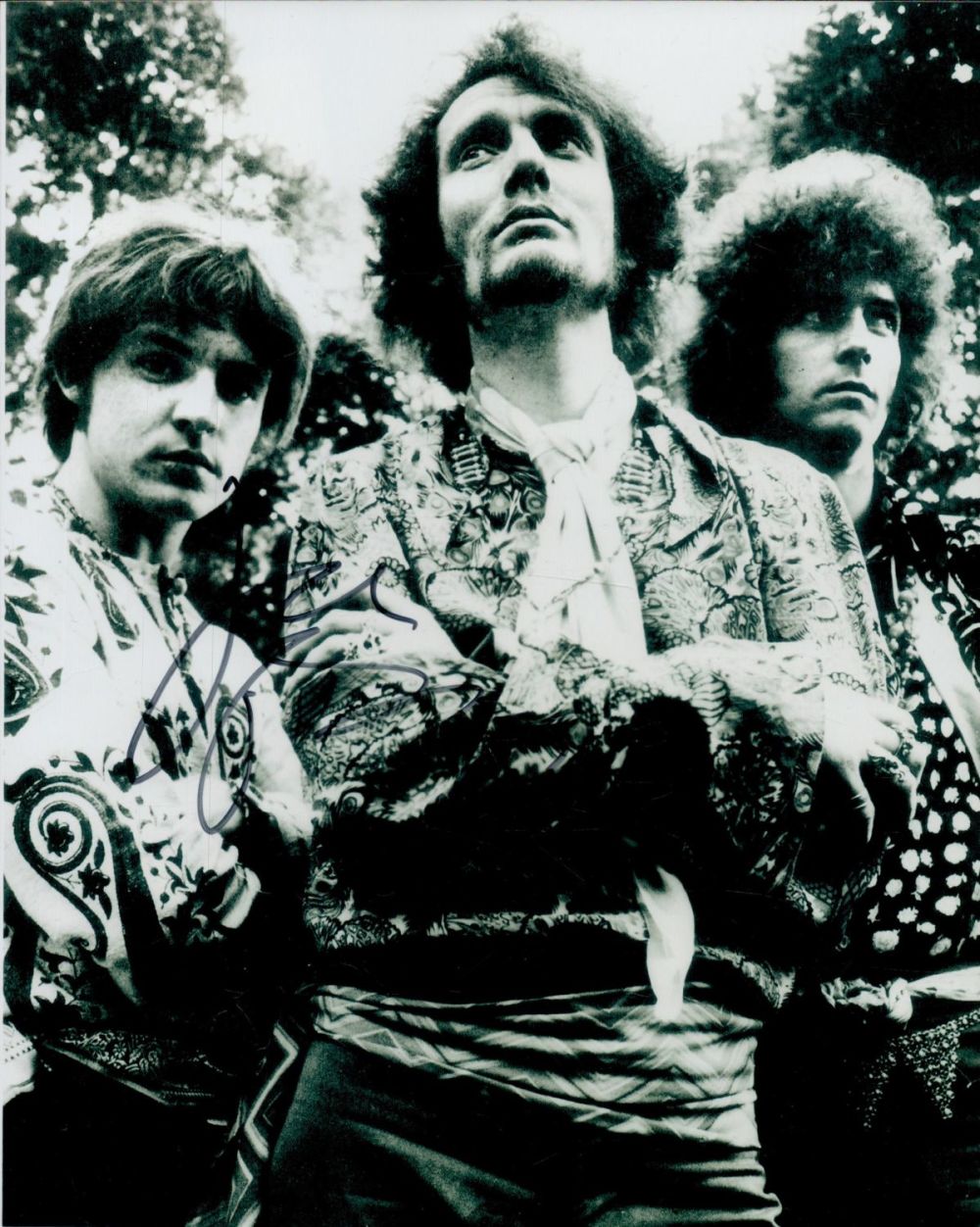 Lot 311: Jack Bruce signed 10x8 inch Cream vintage black...